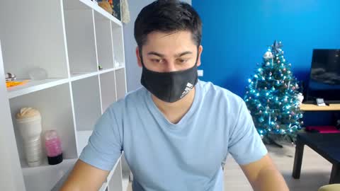 Tommy online show from January 2025 04:39:02 PM