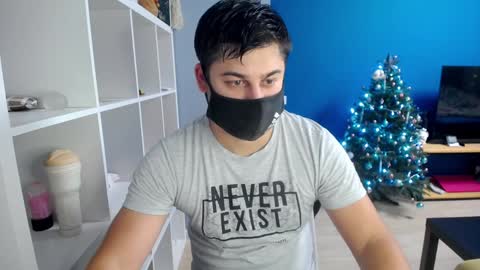 Tommy online show from January 2025 07:39:02 PM