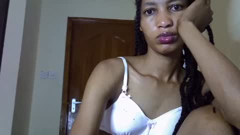 Snapshot of sexy_janny chatting on November 2025 01:50:02 AM Janny online show from November 2025 01:50:02 AM