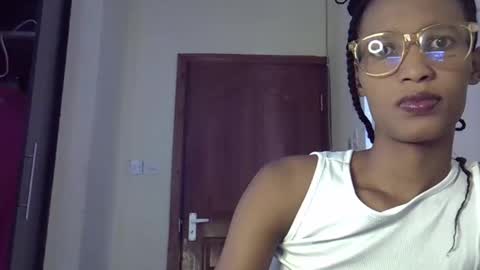 Snapshot of sexy_janny chatting on November 2025 09:42:02 AM Janny online show from November 2025 09:42:02 AM