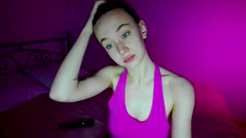 Sophia online show from February 2025 06:34:01 AM