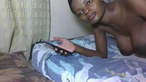 Snapshot of sexyhotgal23 chatting on November 2025 12:20:02 AM REBECCAH online show from November 2025 12:20:02 AM