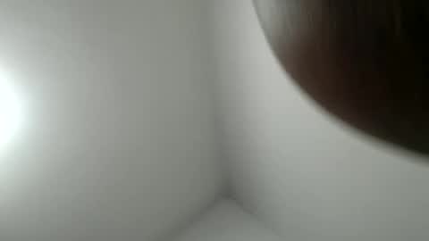 sexyjuicy660552 online show from September 2025 09:45:02 AM