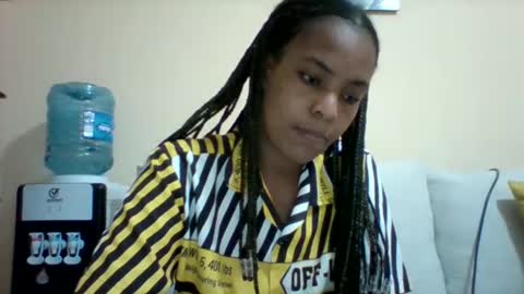 DOVY ACHIENG online show from December 2024 01:44:01 PM