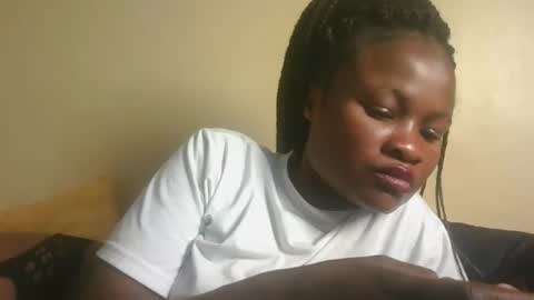 queenivy online show from September 2025 04:49:02 AM