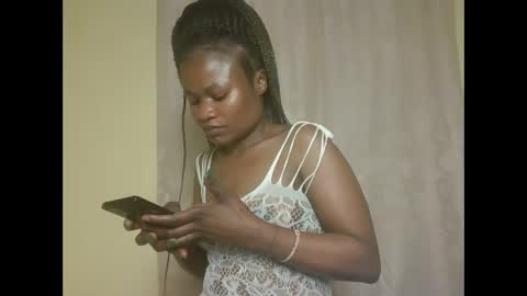 queenivy online show from October 2025 05:58:02 AM