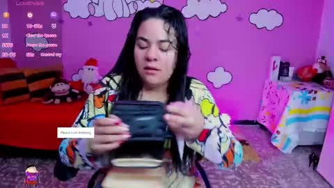 Snapshot of shaaroonhillss1 chatting on December 2025 11:08:02 AM sharoon online show from December 2025 11:08:02 AM