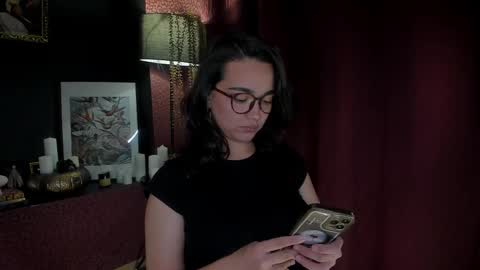 Snapshot of shadowlotus_ chatting on October 2025 08:53:02 PM Lily online show from October 2025 08:53:02 PM