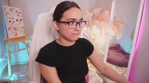 Snapshot of shadowlotus_ chatting on October 2025 06:48:01 AM Lily online show from October 2025 06:48:01 AM