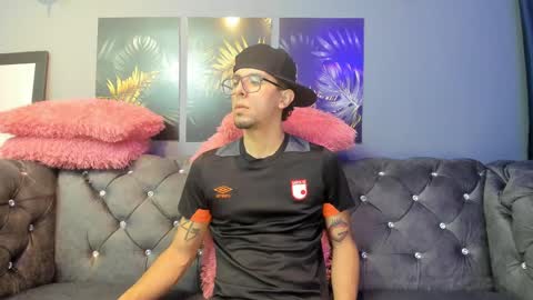 shadowlustt online show from September 2025 12:50:02 PM