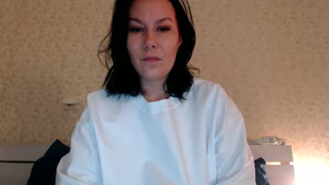 Mila online show from February 2025 08:39:02 AM