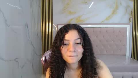Snapshot of shalon_diaz_sub chatting on January 2025 04:06:01 PM Shalon online show from January 2025 04:06:01 PM