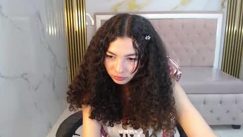 Snapshot of shalon_diaz_sub chatting on January 2025 04:08:02 PM Shalon online show from January 2025 04:08:02 PM