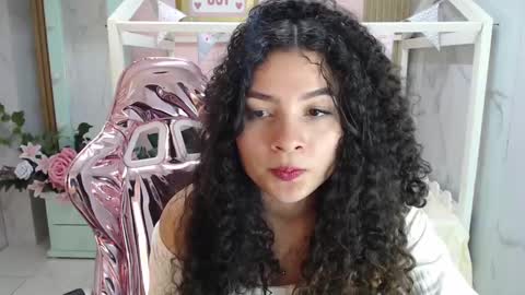 Snapshot of shalon_diaz_sub chatting on January 2025 11:16:02 PM Shalon online show from January 2025 11:16:02 PM