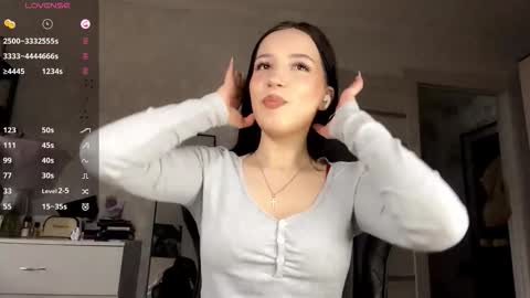 Snapshot of shanaecornish chatting on November 2025 06:46:01 AM Viola online show from November 2025 06:46:01 AM