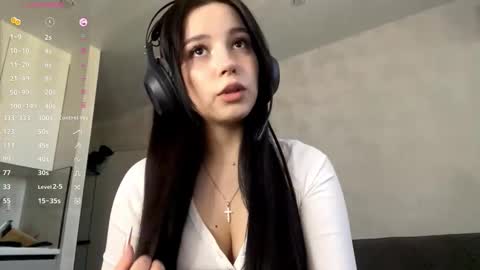 Snapshot of shanaecornish chatting on November 2025 07:30:01 AM Viola online show from November 2025 07:30:01 AM