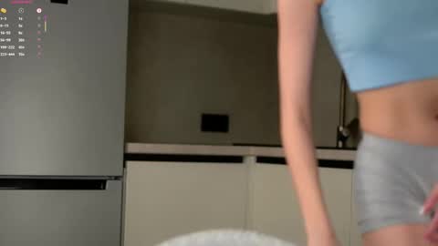 Snapshot of shanelfun chatting on November 2025 01:05:01 AM Emmy online show from November 2025 01:05:01 AM