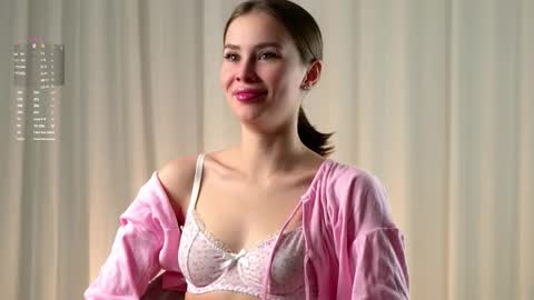 Snapshot of shanelfun chatting on December 2025 02:05:02 AM Emmy online show from December 2025 02:05:02 AM