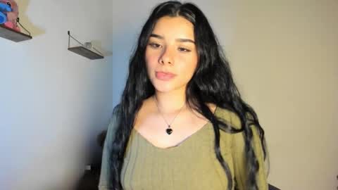 Sara online show from November 2025 03:38:01 AM