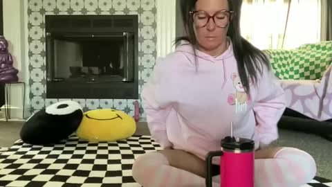 Shastababy online show from January 2025 04:32:02 PM