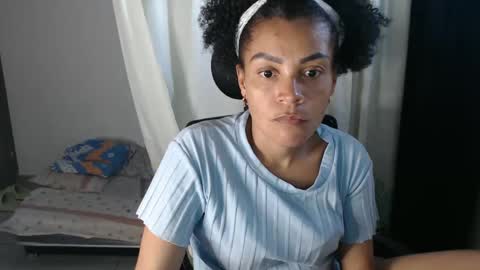 Shayna online show from January 2025 10:35:02 PM