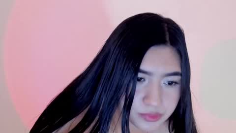 Snapshot of shellyrayhs1 chatting on October 2025 04:03:02 AM Shelly rayhs online show from October 2025 04:03:02 AM