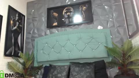 Snapshot of sheyla__ebony chatting on October 2025 09:17:02 PM sheyla__ebony online show from October 2025 09:17:02 PM