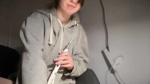 shizukuhunter online show from November 2025 06:40:02 PM