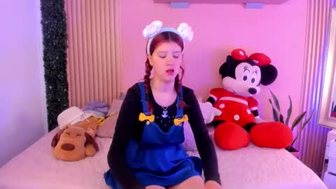 shopie_joy online show from September 2025 02:38:02 PM