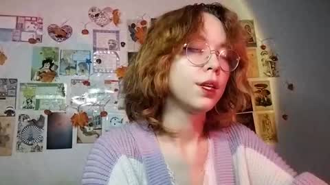 Milena online show from November 2025 01:44:01 PM