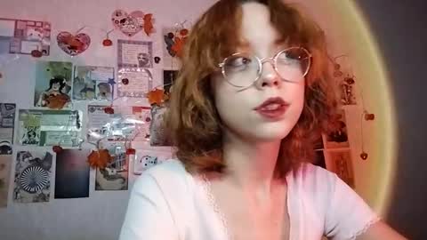 Milena online show from November 2025 01:17:02 PM