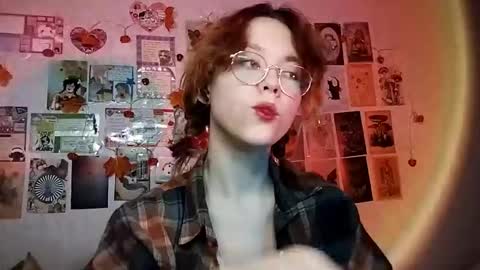 Milena online show from December 2025 01:49:02 PM