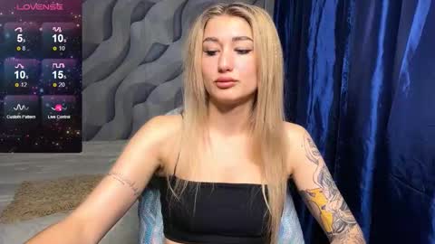 Snapshot of silvia_sugarr chatting on September 2025 03:56:01 PM Silvia online show from September 2025 03:56:01 PM
