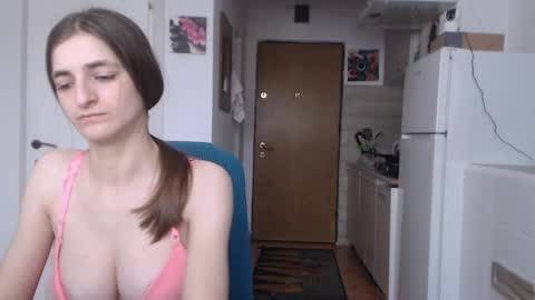 simyhvn online show from February 2025 08:11:02 AM