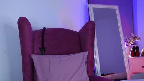 Snapshot of sindeleros chatting on March 2025 05:18:02 PM Ms. Sindel online show from March 2025 05:18:02 PM