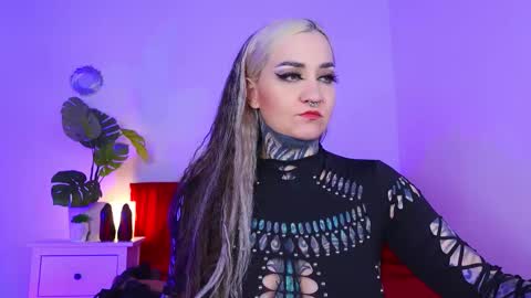 Snapshot of sindeleros chatting on September 2025 11:53:02 AM Ms. Sindel online show from September 2025 11:53:02 AM