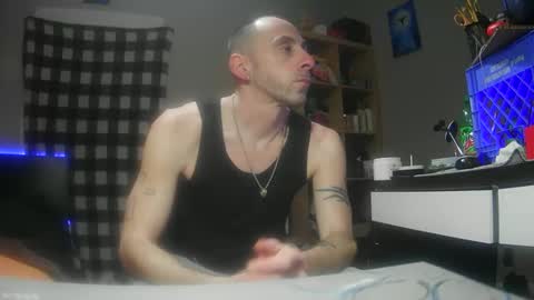 Danny skiff online show from March 2025 02:09:02 AM