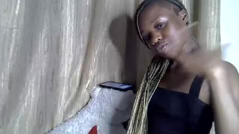 Snapshot of sismile chatting on November 2025 12:13:01 AM shannie online show from November 2025 12:13:01 AM