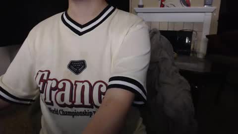 SKYLE   online show from October 2025 03:50:02 AM