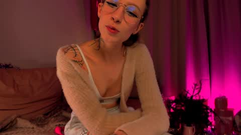 Snapshot of skyewavy chatting on January 2025 01:37:02 AM online show from January 2025 01:37:02 AM