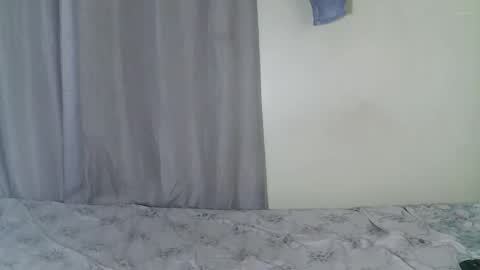 Snapshot of skyqueen0 chatting on November 2025 05:25:02 PM skyqueen0 online show from November 2025 05:25:02 PM