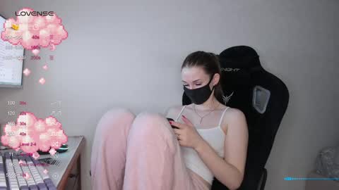 Snapshot of skyqueeni chatting on February 2025 09:56:01 AM Nastya online show from February 2025 09:56:01 AM