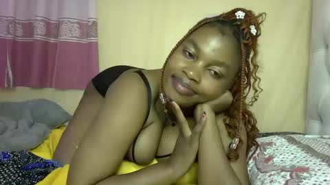 Rose online show from December 2024 09:48:01 PM