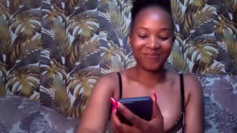 Snapshot of slimy_baiby chatting on October 2025 06:05:02 PM slimy_baiby online show from October 2025 06:05:02 PM