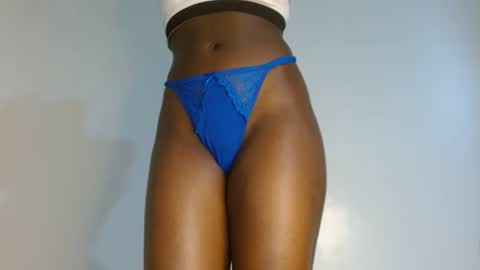 Snapshot of sly_rose chatting on October 2025 01:48:02 PM sly_rose online show from October 2025 01:48:02 PM