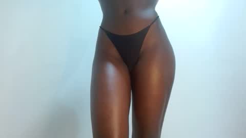 Snapshot of sly_rose chatting on October 2025 05:35:01 PM sly_rose online show from October 2025 05:35:01 PM