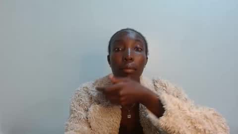 Snapshot of sly_rose chatting on November 2025 04:27:02 PM sly_rose online show from November 2025 04:27:02 PM