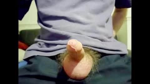 Snapshot of smallhairyuncut chatting on October 2025 12:44:01 AM Small Hairy Uncut online show from October 2025 12:44:01 AM