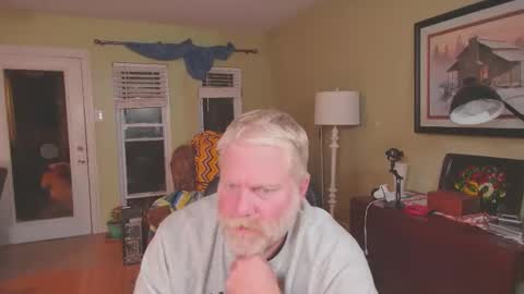 Snapshot of smokymountanman chatting on November 2025 02:06:01 AM smokymountanman online show from November 2025 02:06:01 AM