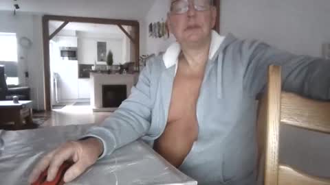 smoothy5460 online show from November 2025 08:28:01 AM